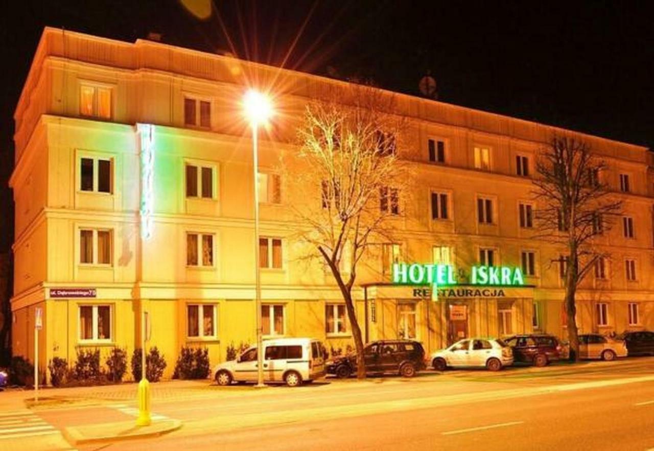 Hotel Iskra Rzeszów Exterior foto